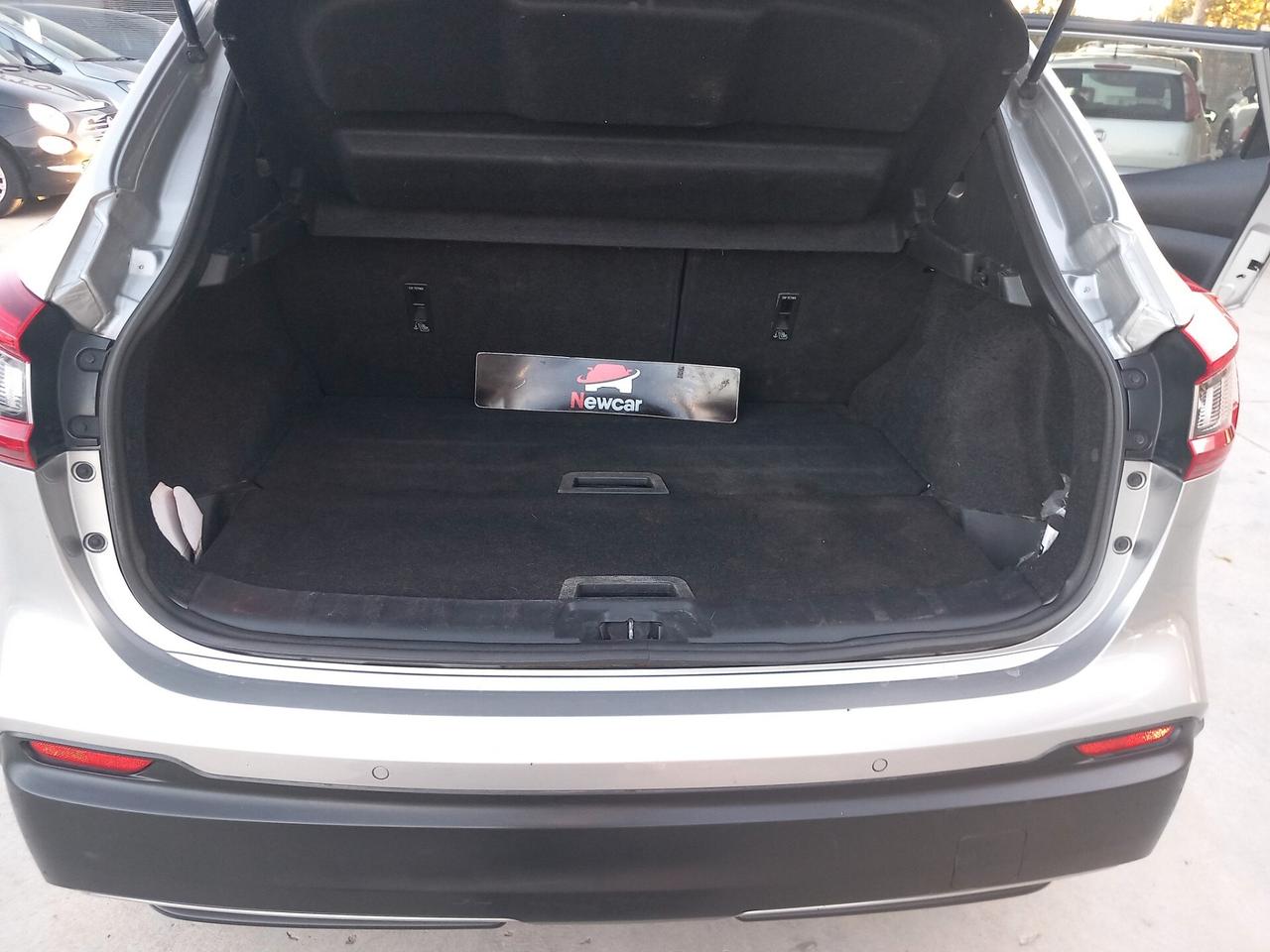 Nissan Qashqai 1.5 dCi N-Connecta tetto led navi