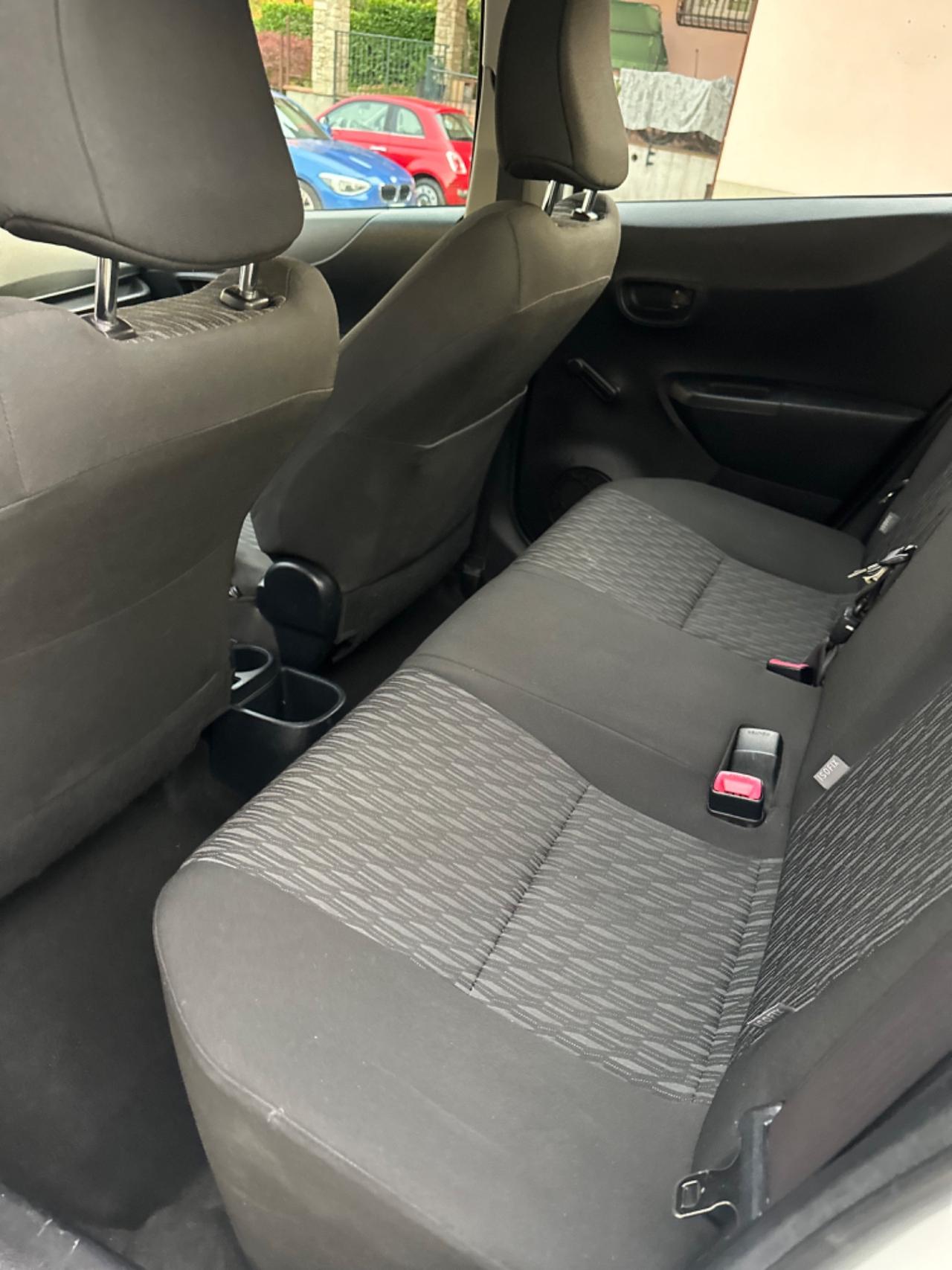 Toyota YARIS 1.0 5P NEOPAT KMCERT GARANZ UNICOPR
