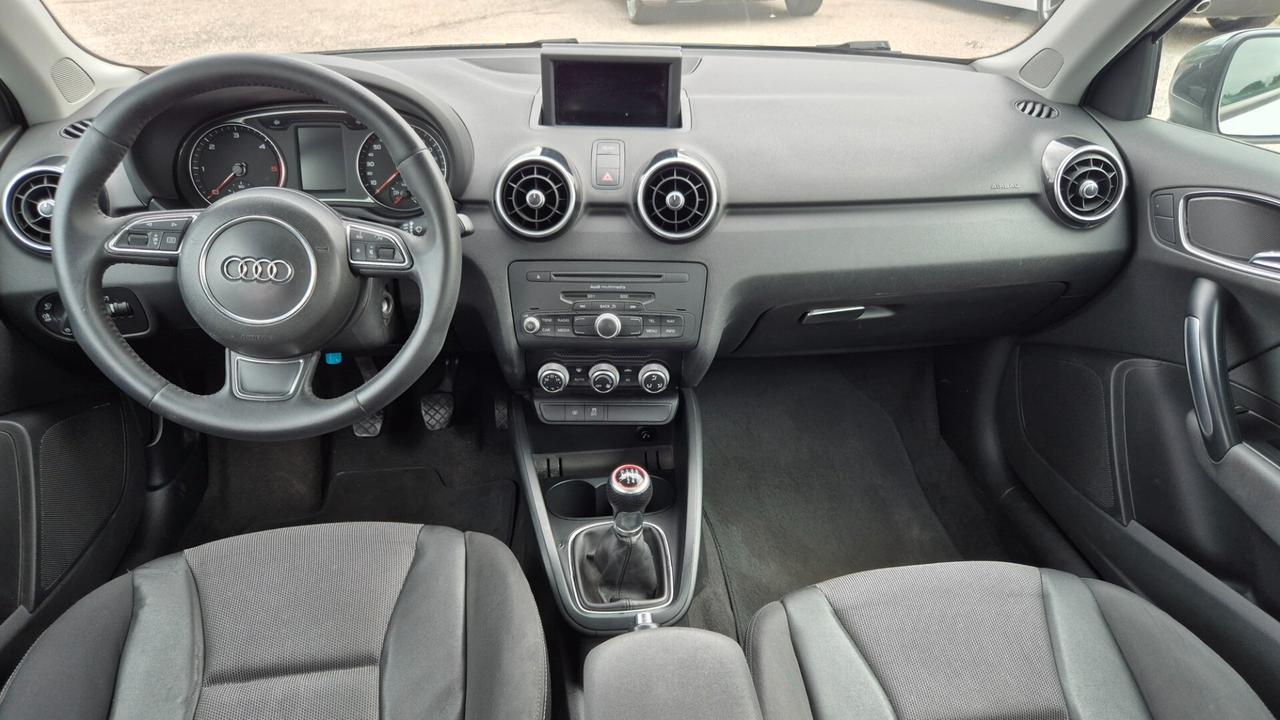 Audi A1 1.6 TDI 105 CV S line edition plus per neopatentati