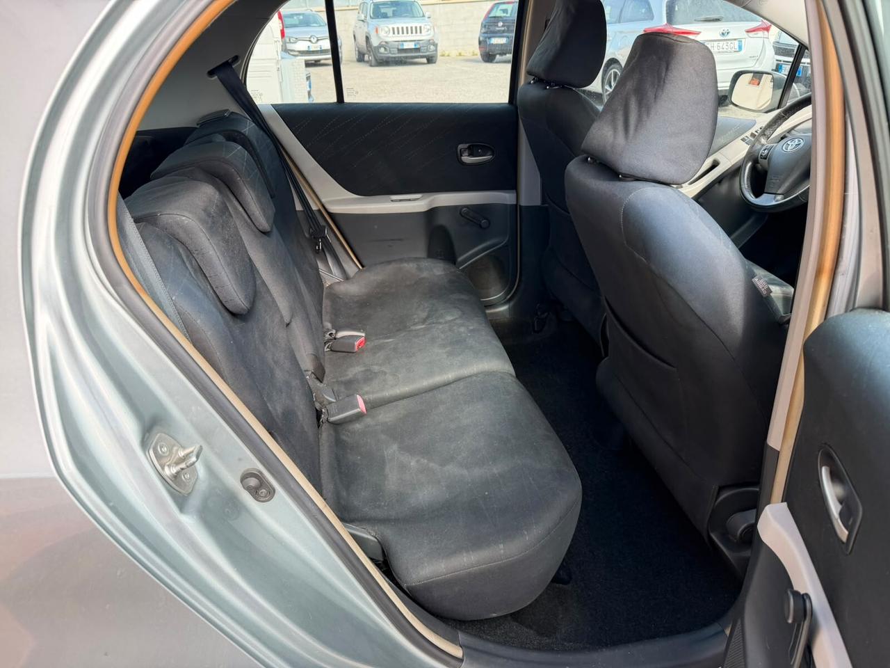 Toyota Yaris 1.3 3 porte Sol