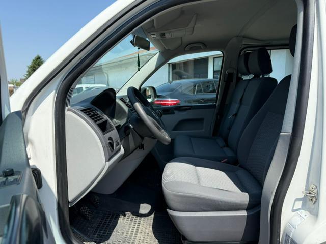 VOLKSWAGEN Transporter VW T5 2.0tdi 140cv 9Posti Euro6 Klima