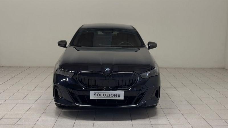 BMW Serie 5 530e sDrive M Sport Pro | TETTO PANORAM. | IVA ESPOSTA