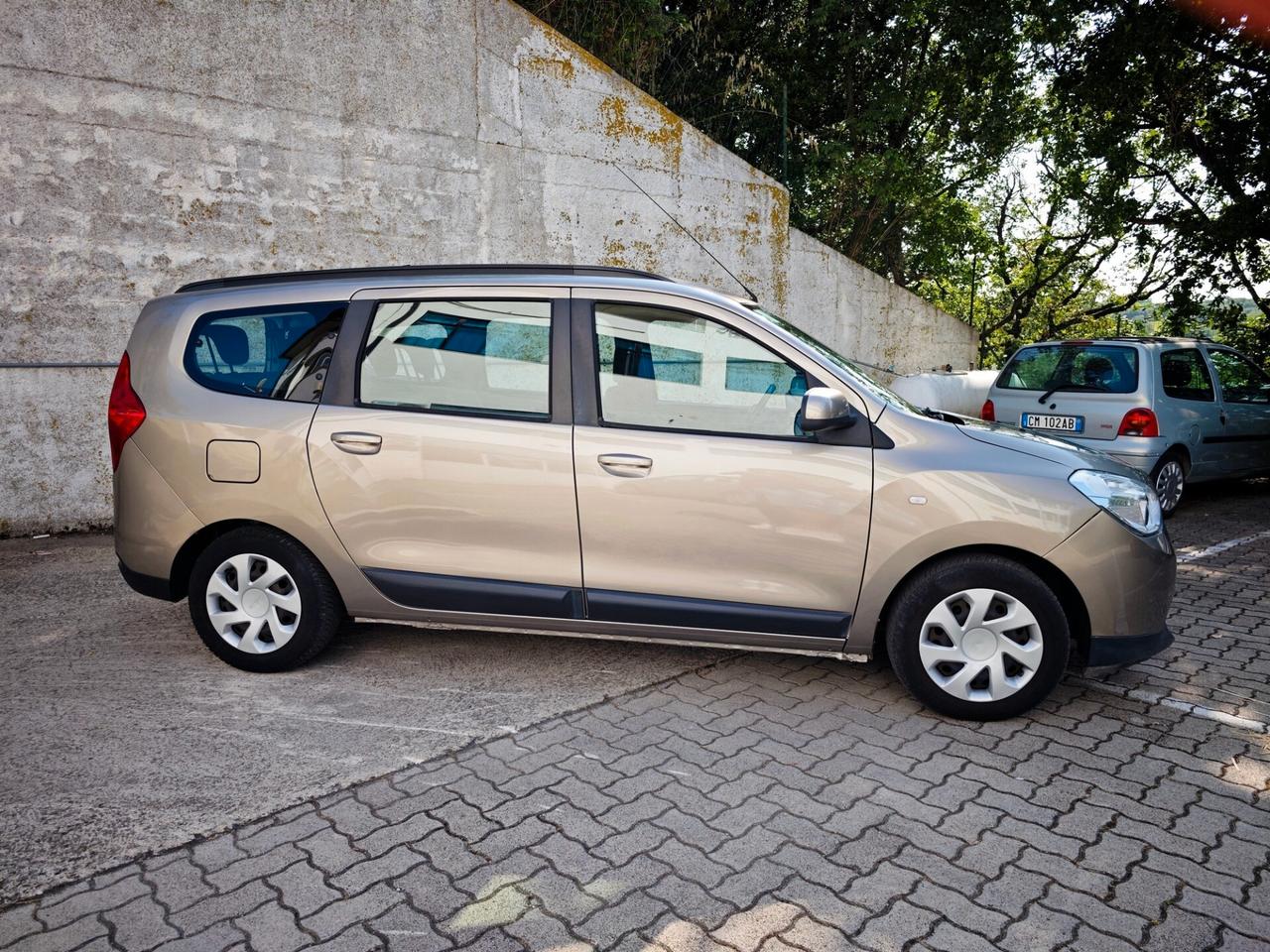 Dacia Lodgy 1.5 dCi 7 posti