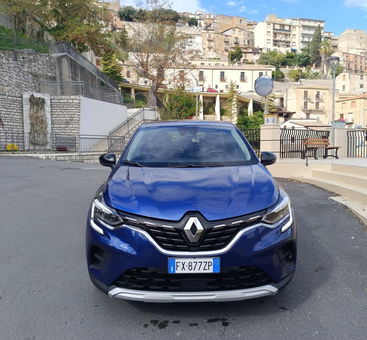 Renault Captur TCe 100 CV Intens