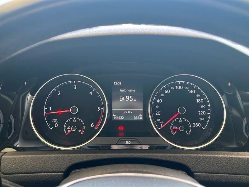Volkswagen Golf 1.6 TDI Highline BlueM. Tech 4Motion