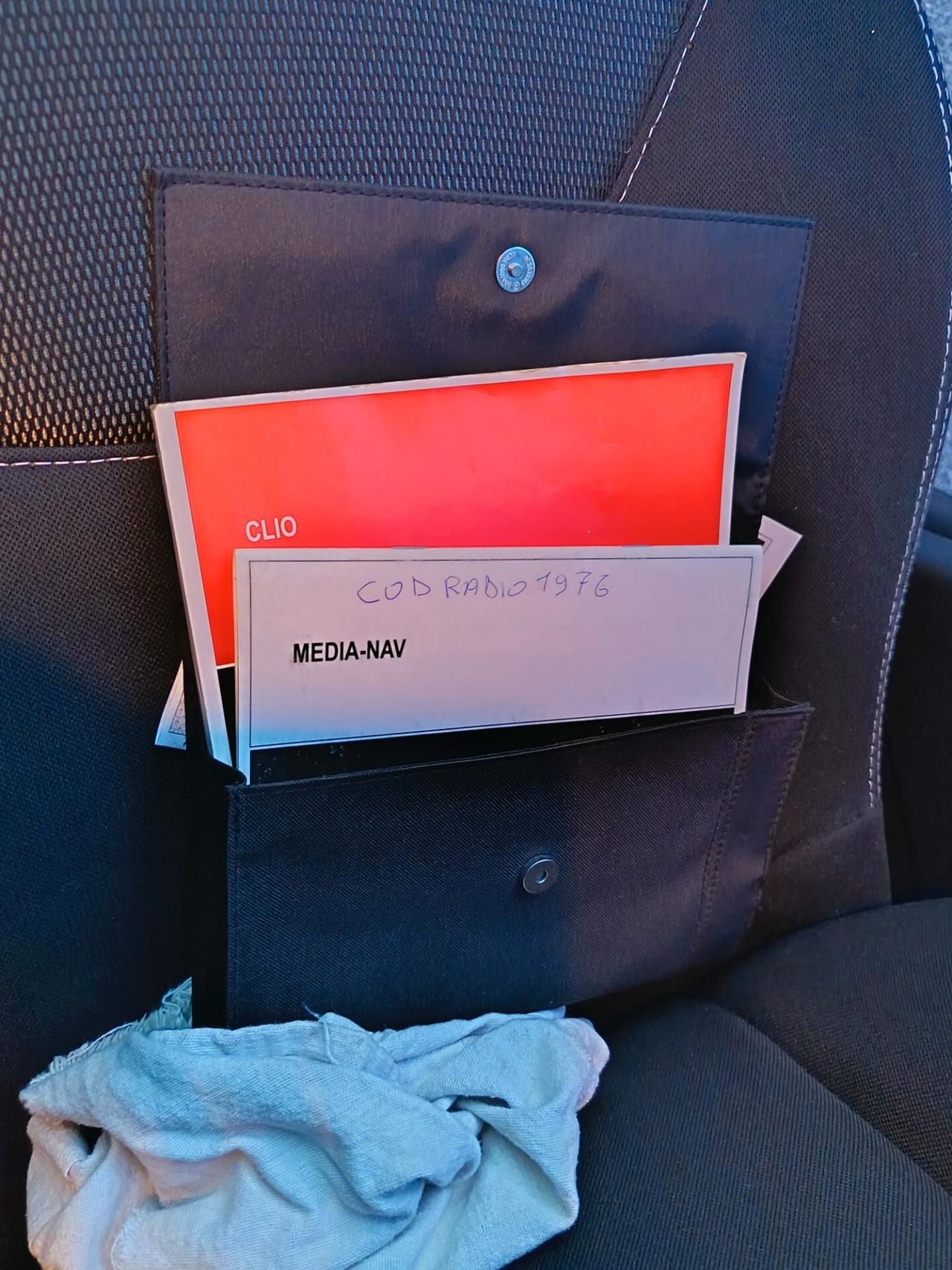 Renault Clio 1.2 75CV 5 DUEL /NEOPATENTATO