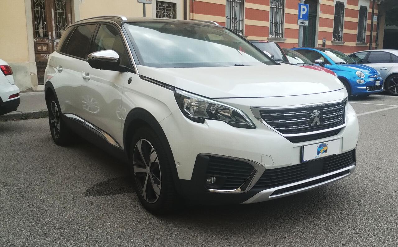 Peugeot 5008 BlueHDi 120 CV CROSSWAY AUT.