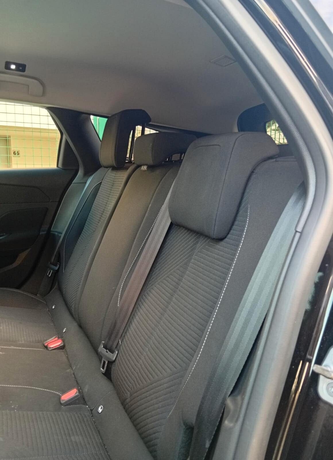 Peugeot 308 BlueHDi 130 S&S SW Allure