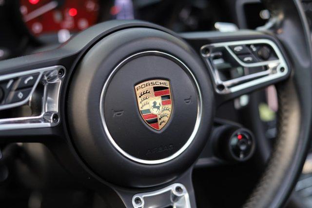 PORSCHE 911 3.0 Targa 4 GTS