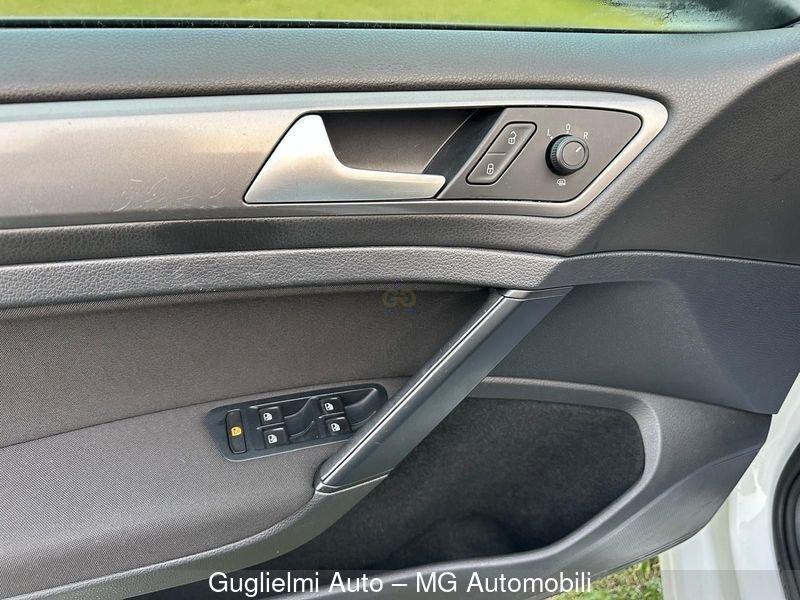 Volkswagen Golf 1.2 TSI Trendline BlueMotion Technology Ok Neopatentati