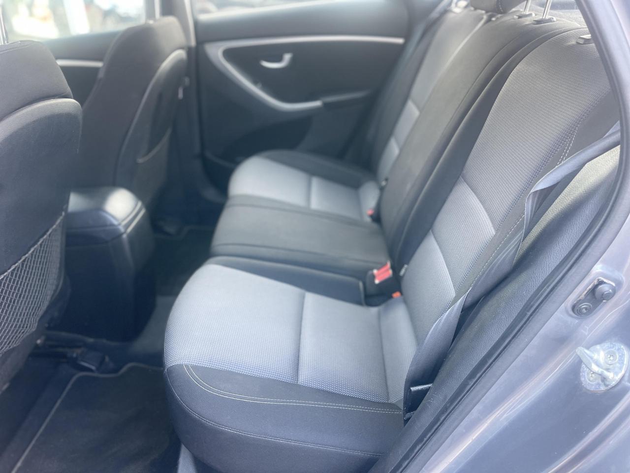 Hyundai i30 1.6 Diesel 110CV E5 Neo - 2012