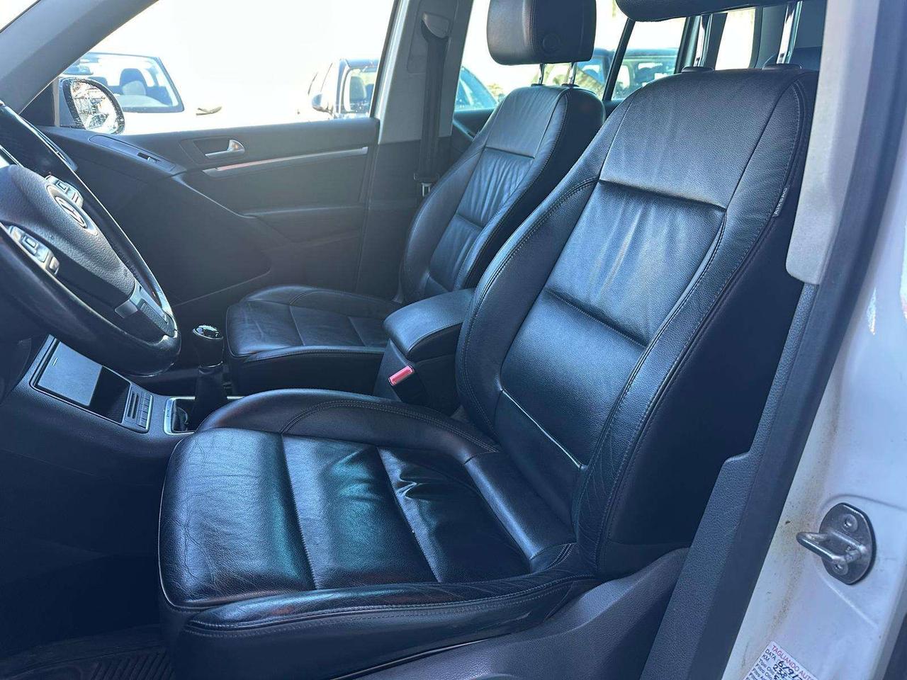 Volkswagen Tiguan Tiguan 2.0 tdi Sport 4 motion interno pelle
