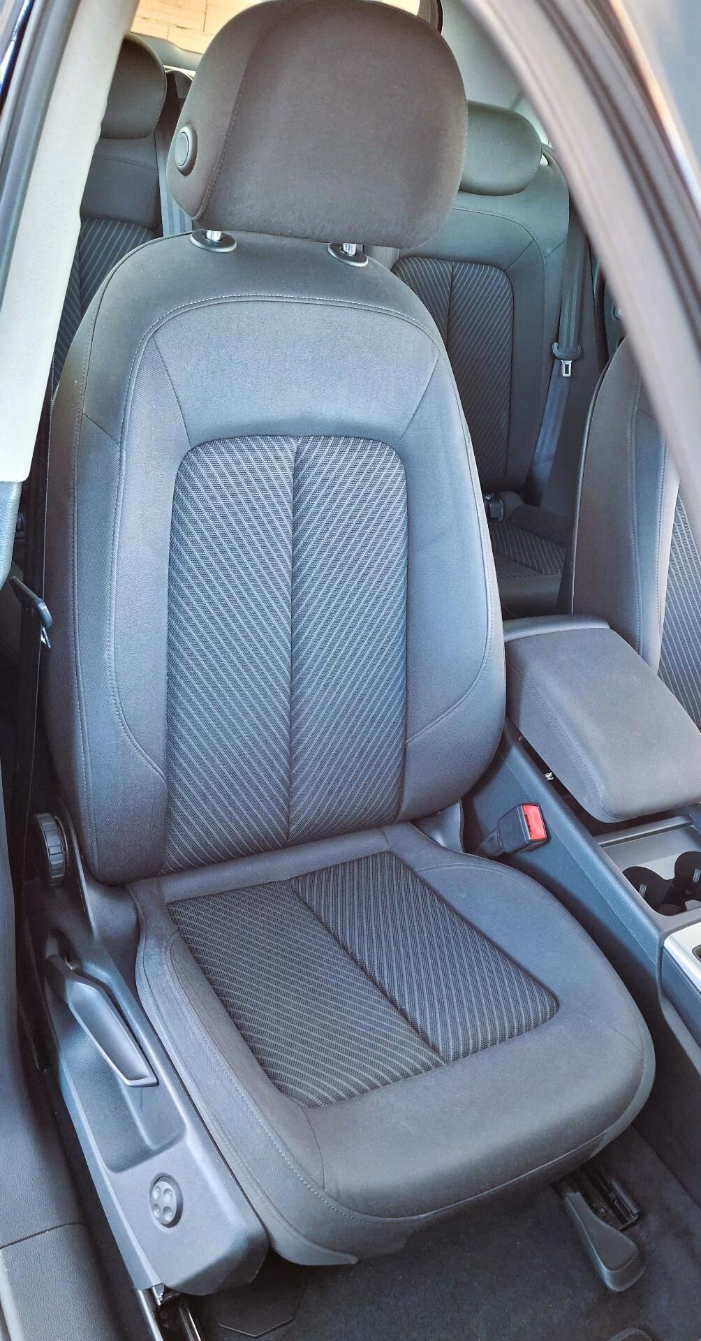 Audi Q5 30 TDI S tronic Business