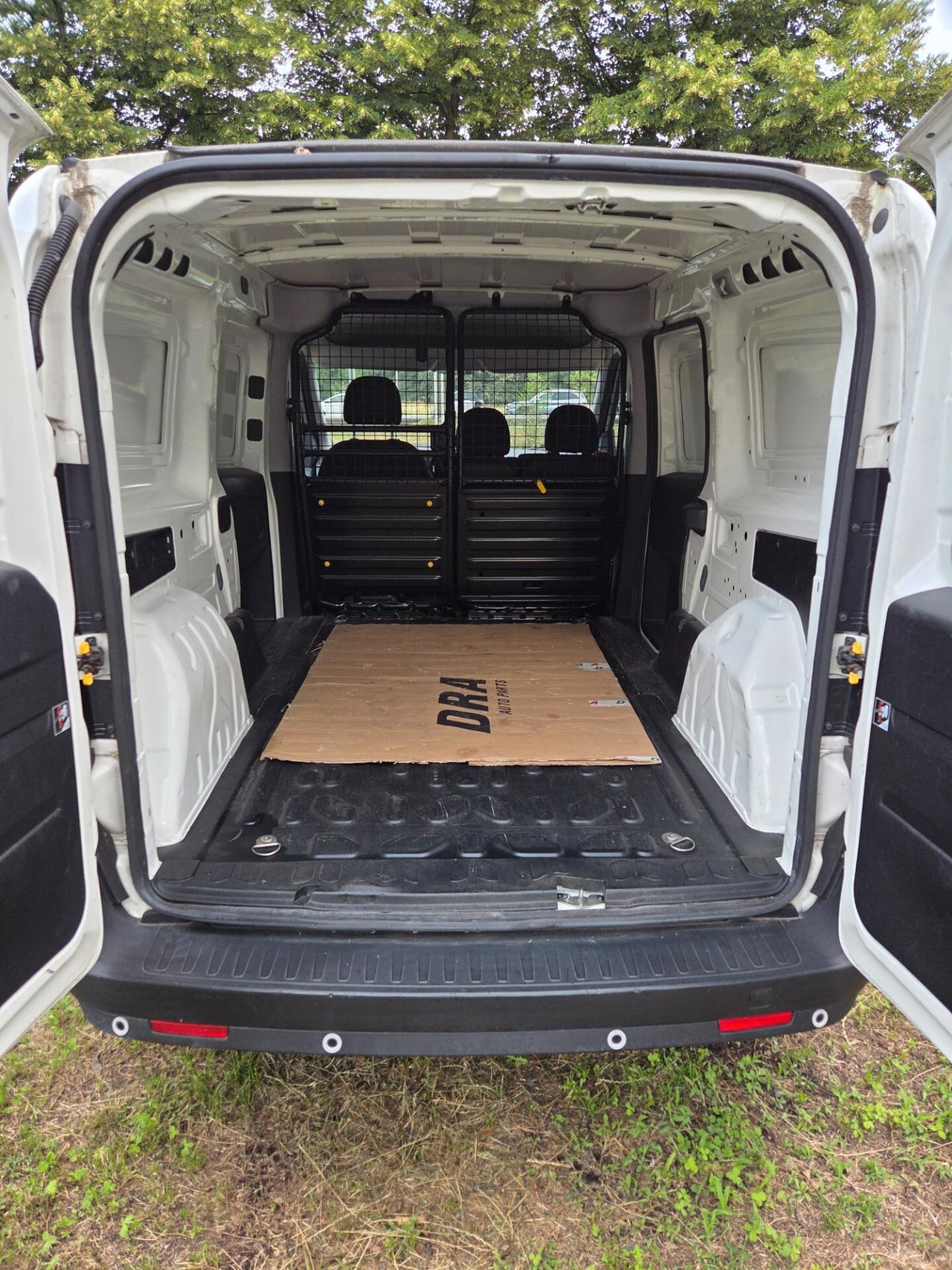 Fiat Doblò Maxi 1.6 Multijet 3 posti E6B Navi