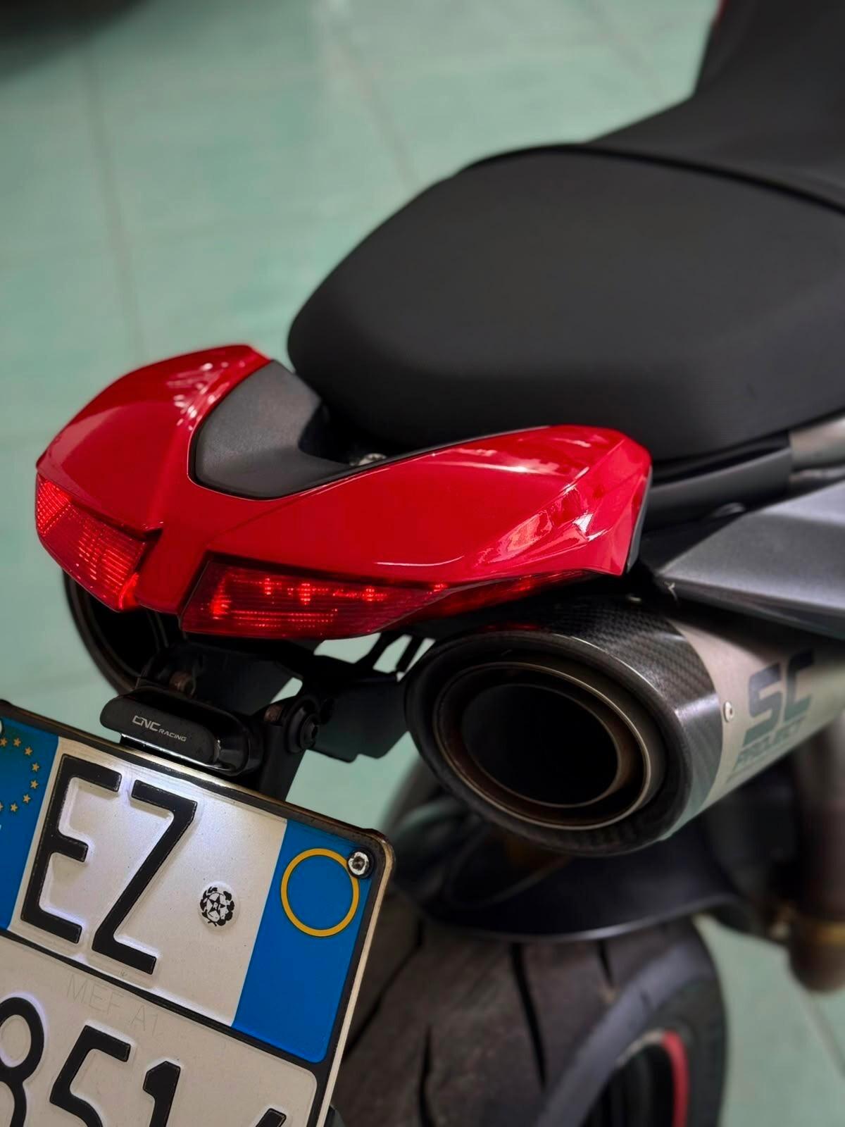 Ducati Hypermotard 950