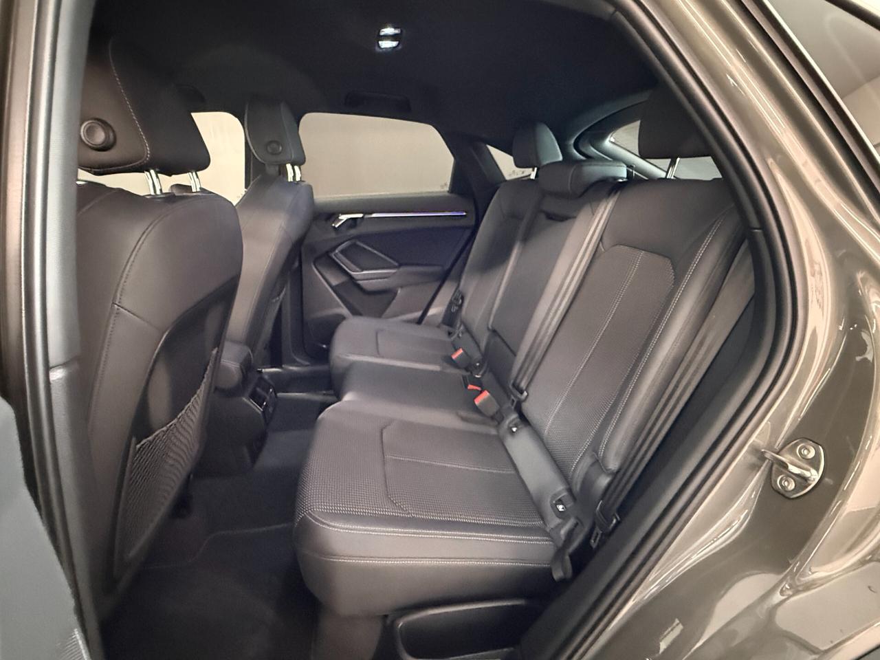 Audi Q3 35 TDI quattro S line edition