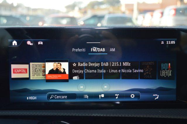 MERCEDES-BENZ A 180 d Automatic Business Extra Carplay