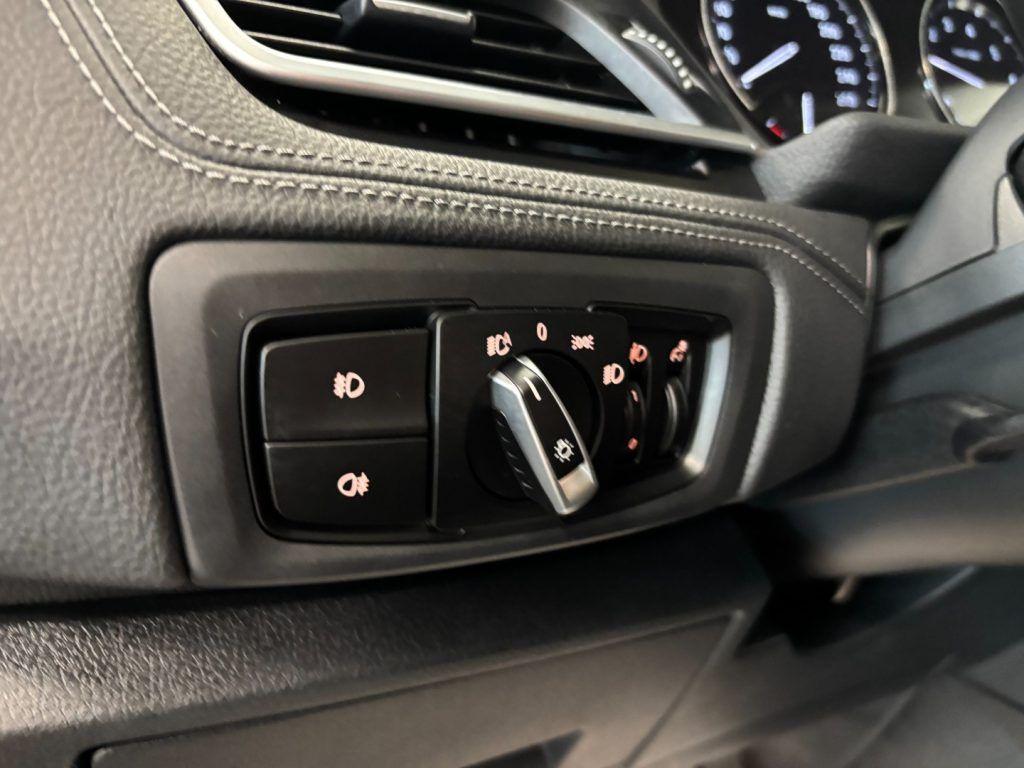 BMW 216 i Gran Tourer Advantage Full Optional