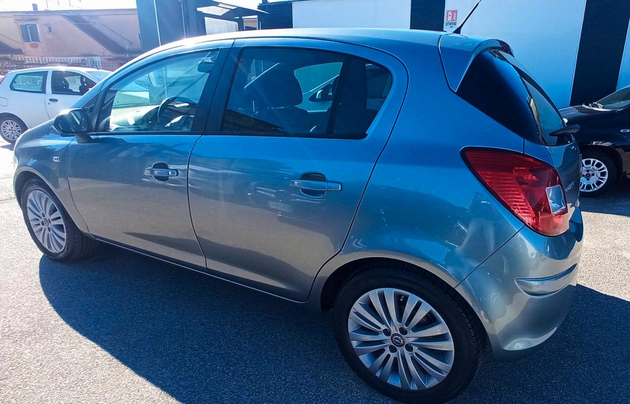 Opel Corsa GPL SENZA BUSTA PAGA