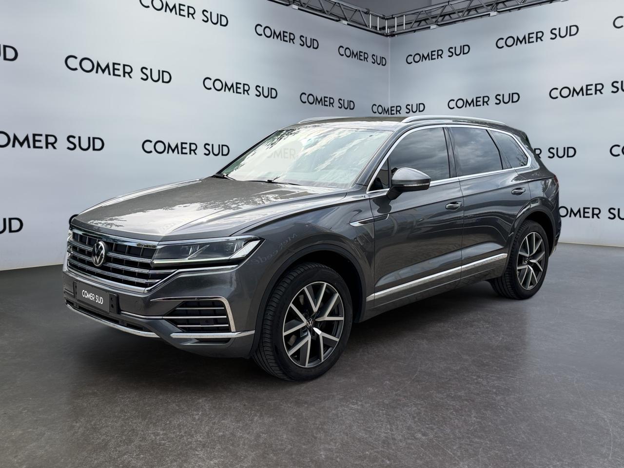 VOLKSWAGEN Touareg III 2018 - Touareg 3.0 V6 tdi Elegance 286cv tiptron