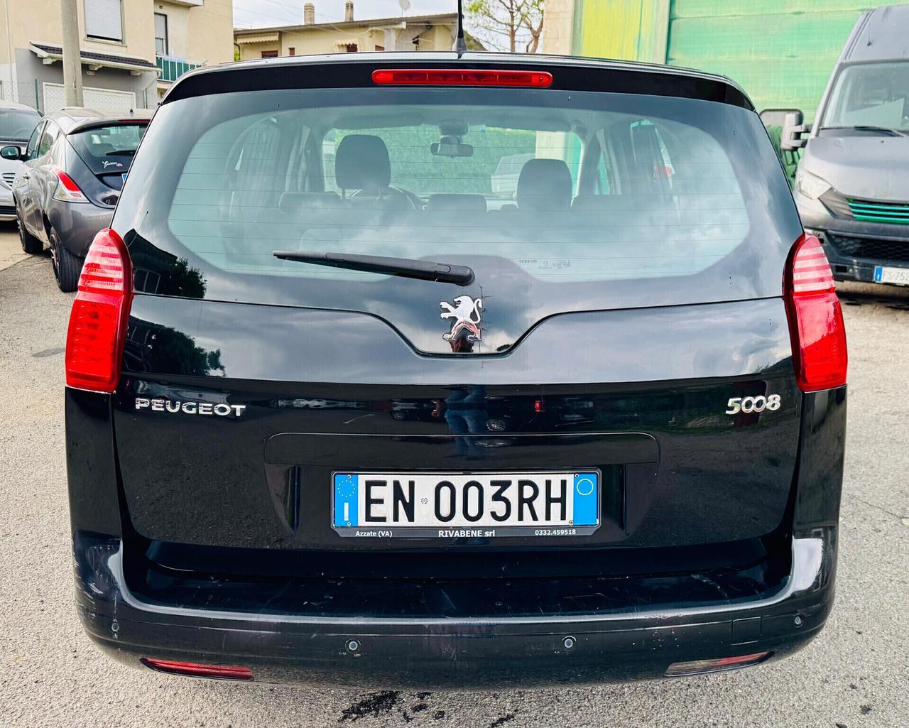 Peugeot 5008 2.0 HDi 150CV Business 7 Posti