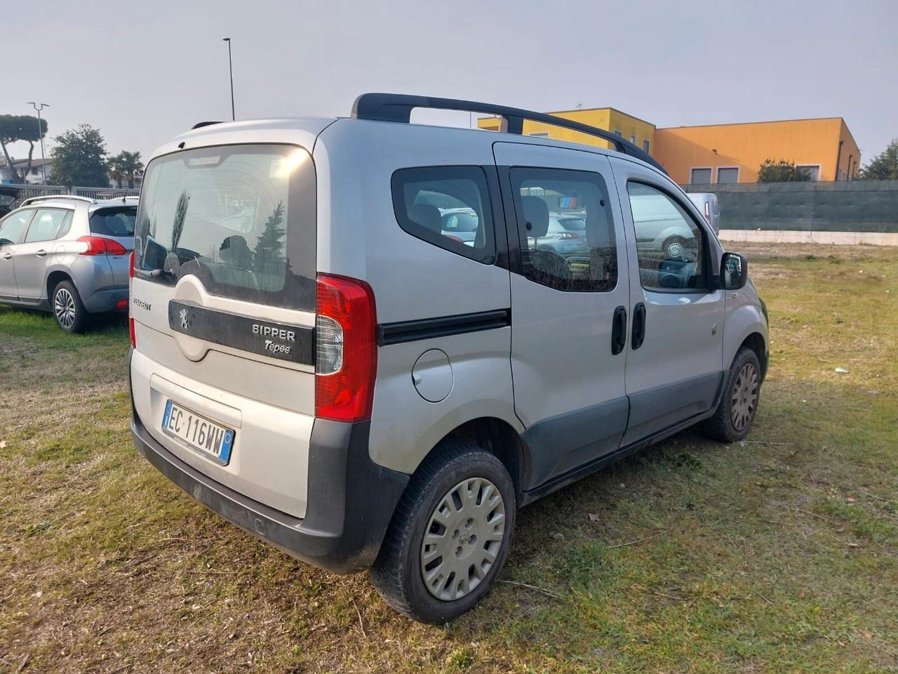 Peugeot Bipper Tepee 1.4 HDi 70CV Outdoor