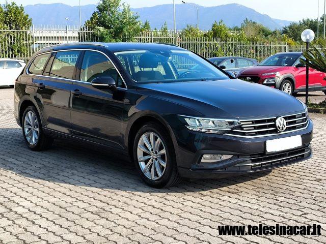 VOLKSWAGEN Passat Variant 1.6 TDI SCR DSG Business BMT