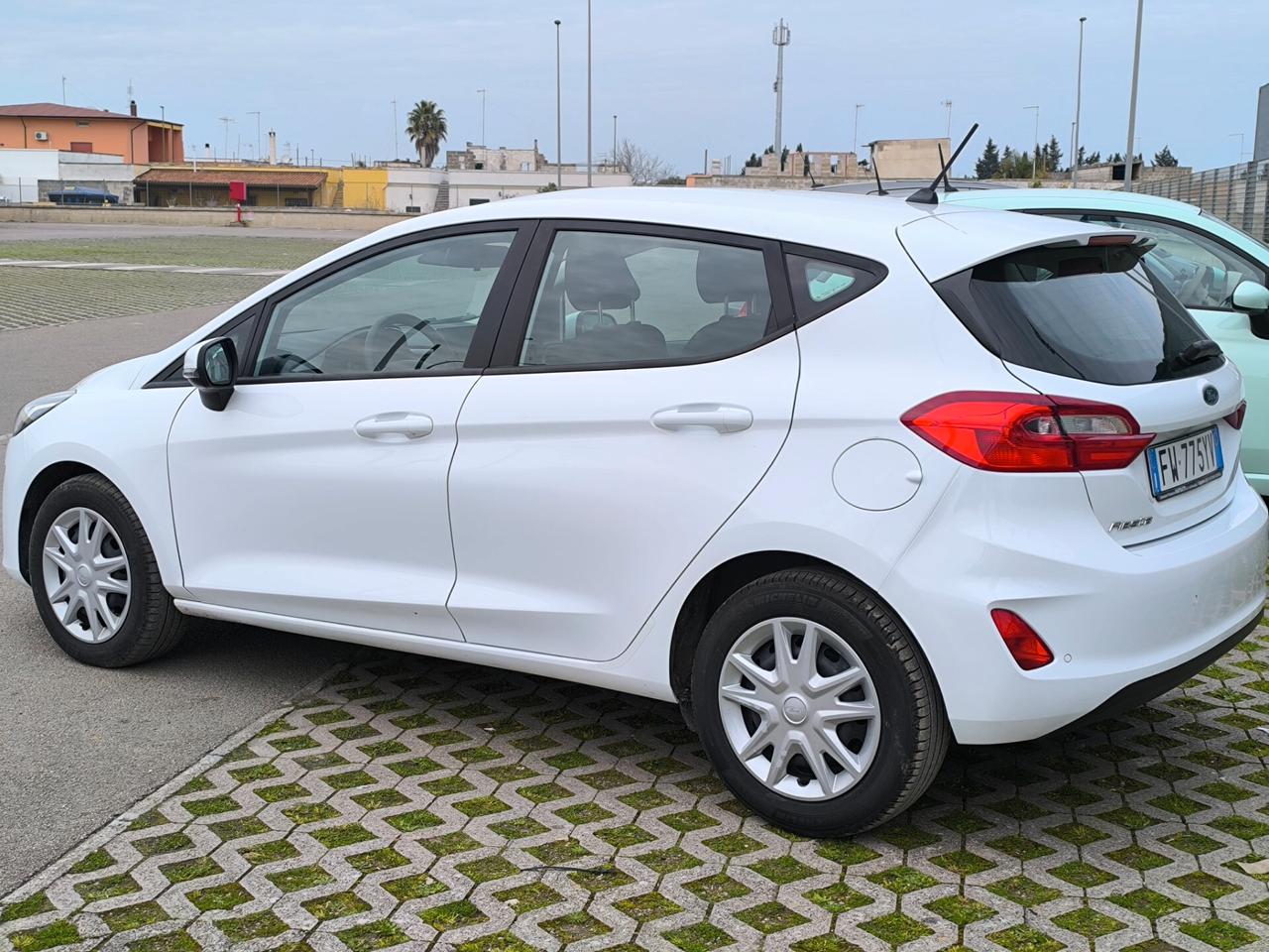 FORD FIESTA 1.5 DIESEL 85cv 04/2019 KM93.000 LED/CARPLAY/SENS POST