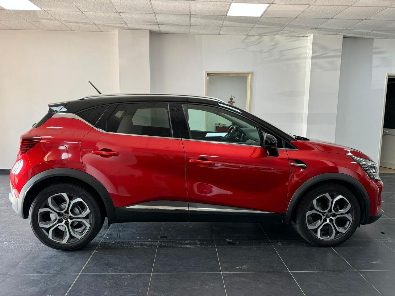 Renault Captur TCe 12V 100 CV GPL Intens