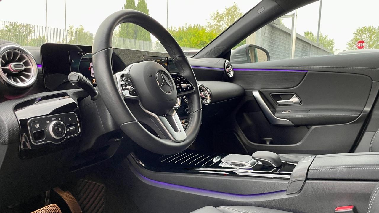 Mercedes CLA 200 d Automatic led Pacchetto luci