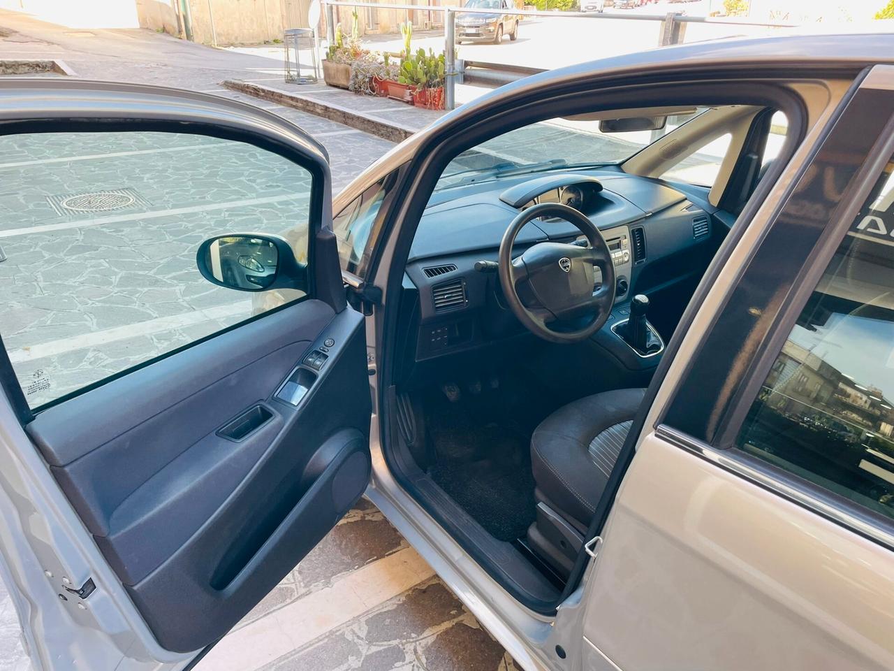 Lancia MUSA 1.3 Mjt 95 CV Gold Plus