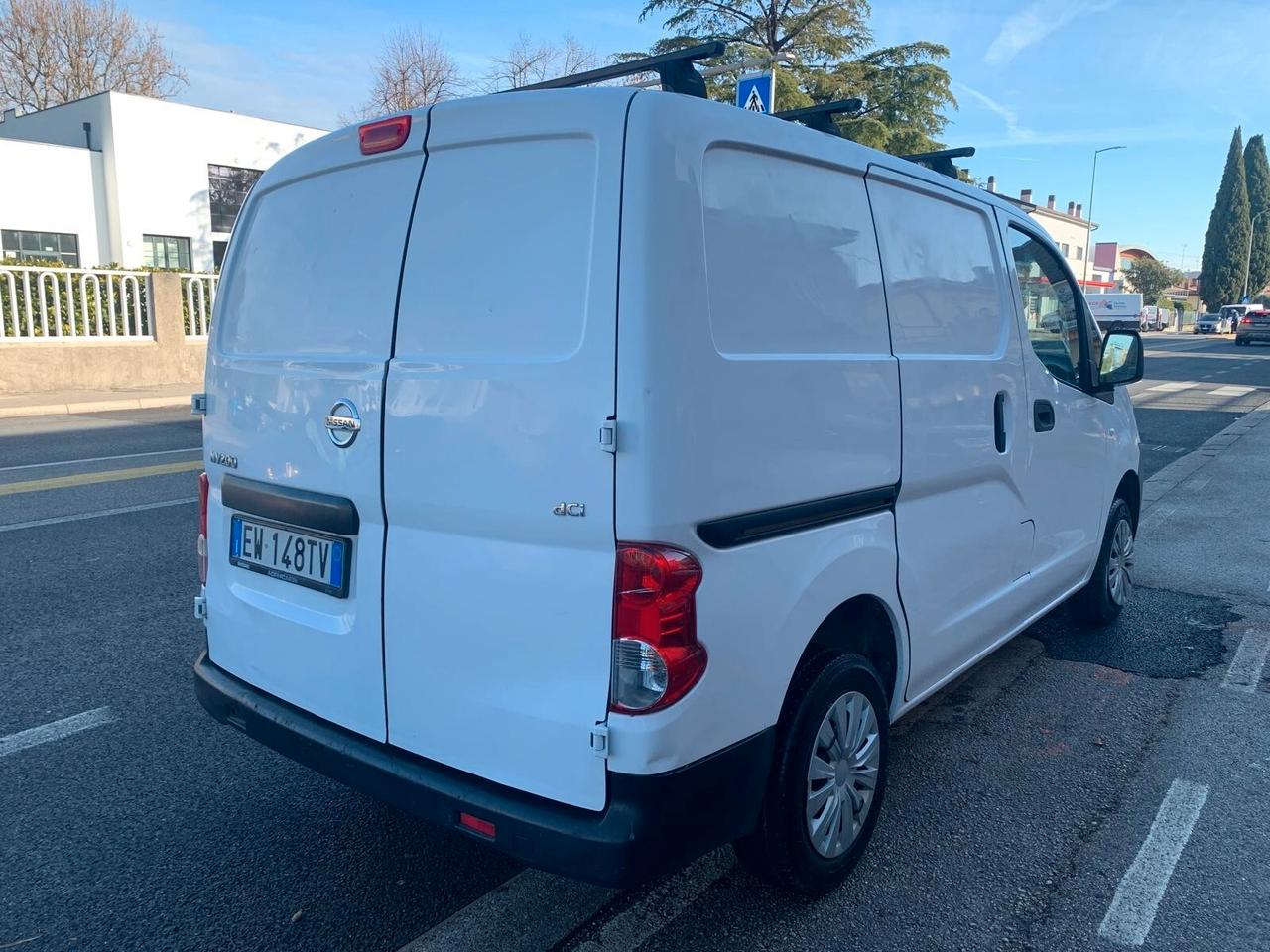 Nissan NV200 doppia porta laterale