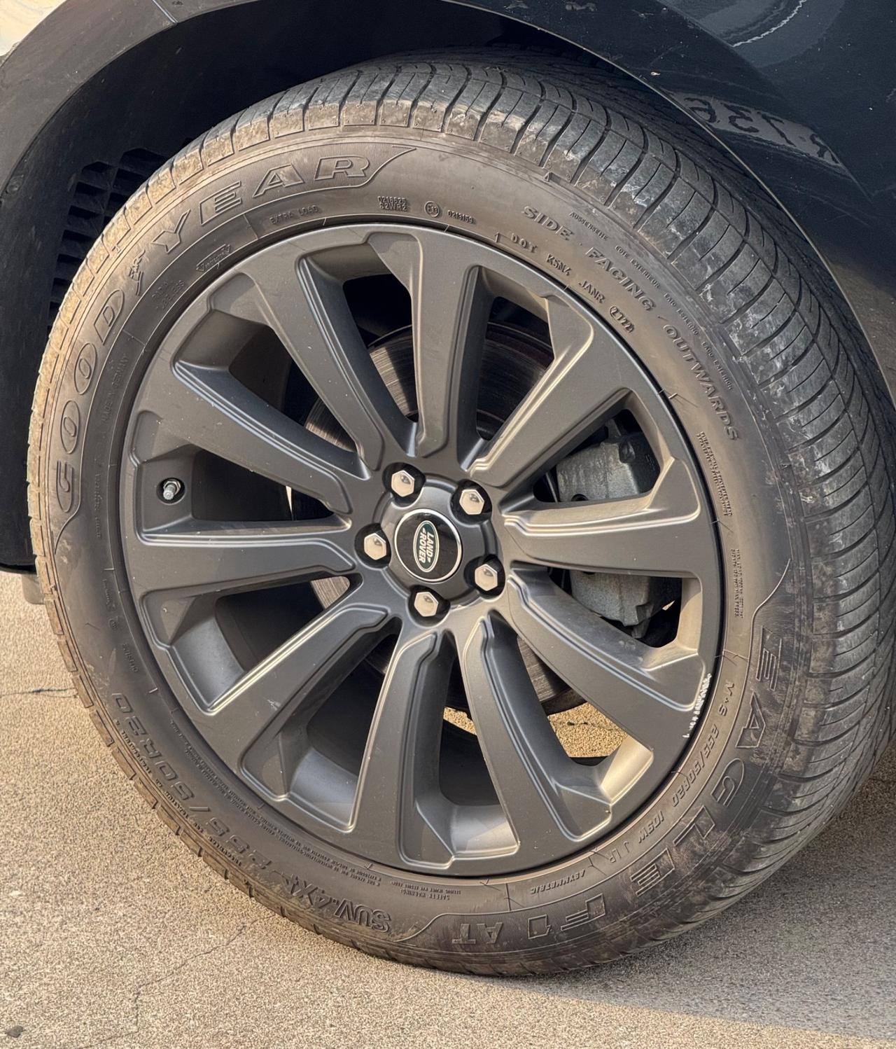 Range Rover Velar - 2.0 Si4 250 CV R-Dynamic S-