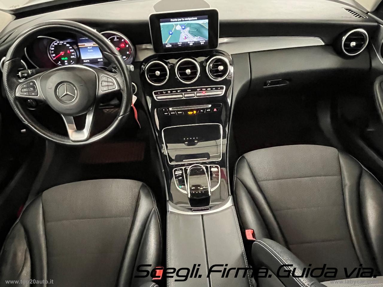 MERCEDES-BENZ C220d 4Matic Auto Sport
