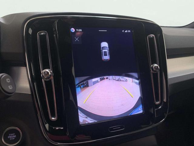 VOLVO XC40 B3 automatico Plus Dark Aziendale