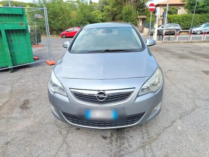 Opel Astra 1.7 CDTI 110CV 5 porte Cosmo