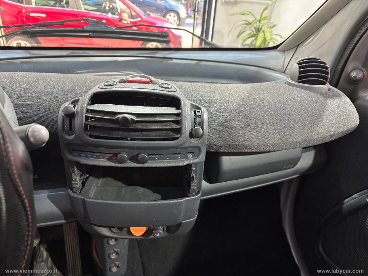 SMART smart & passion