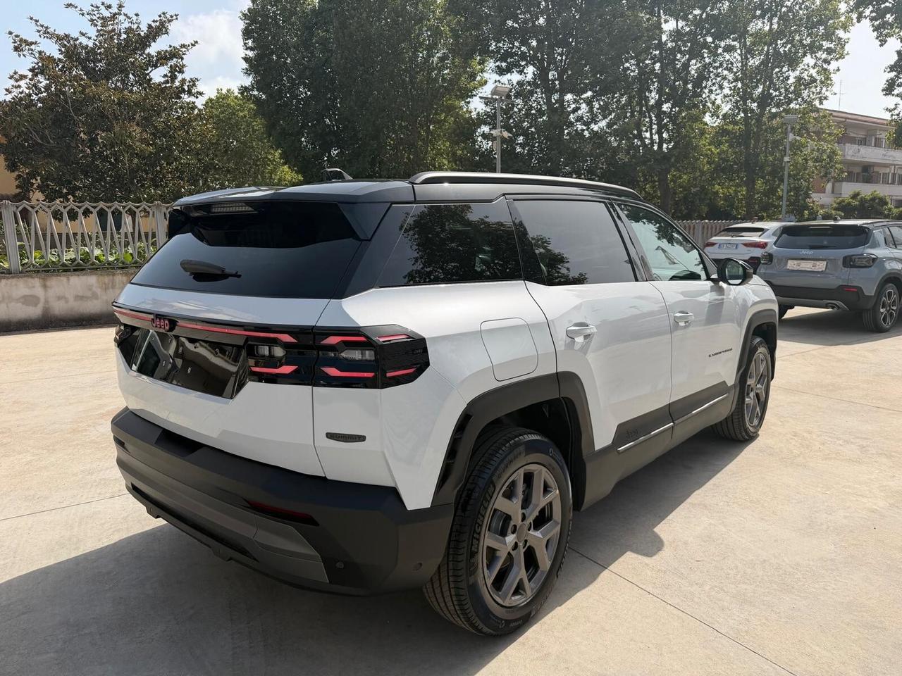 Jeep Compass 1.2 Turbo e-hybrid MHEV Summit 145CV EDCT6
