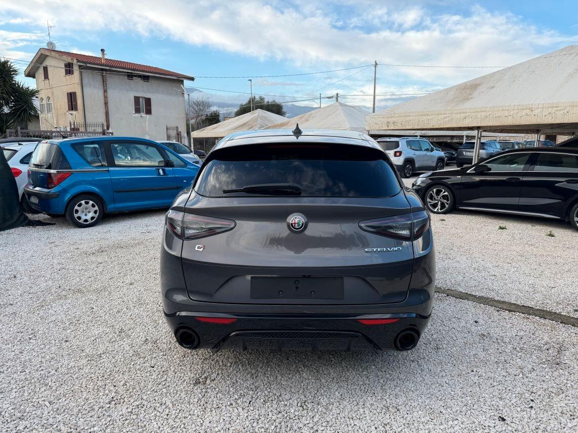Alfa Romeo Stelvio 2.2 Turbodiesel 210 CV AT8 Q4 Veloce