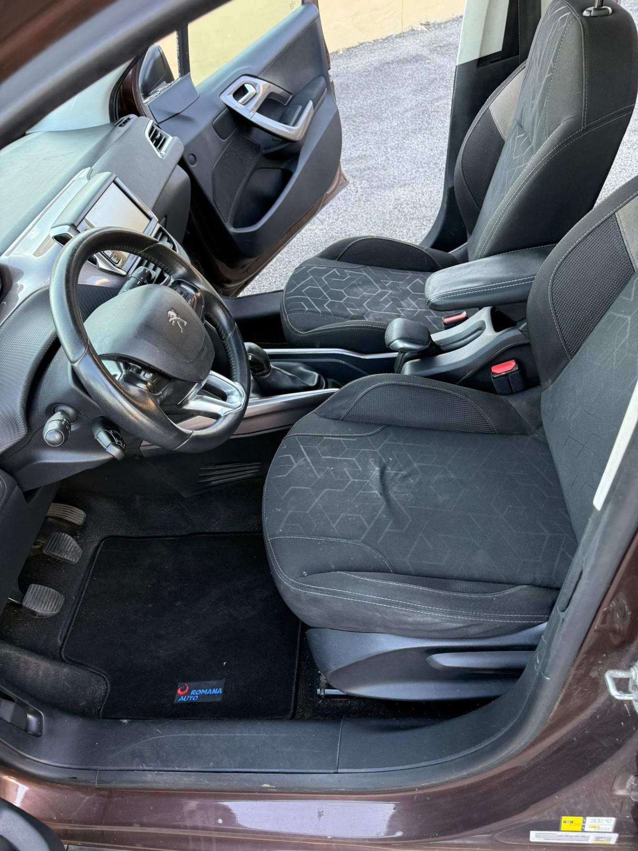 Peugeot 2008 PureTech 82 Access
