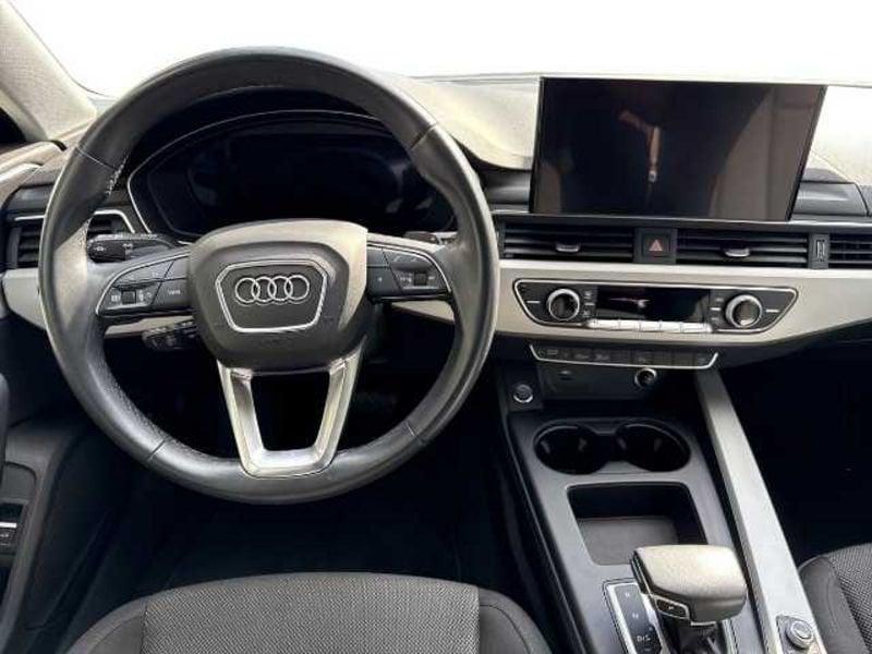 Audi A4 V 2019 Avant 35 2.0 tdi mhev Business Advanced 163cv s-tronic