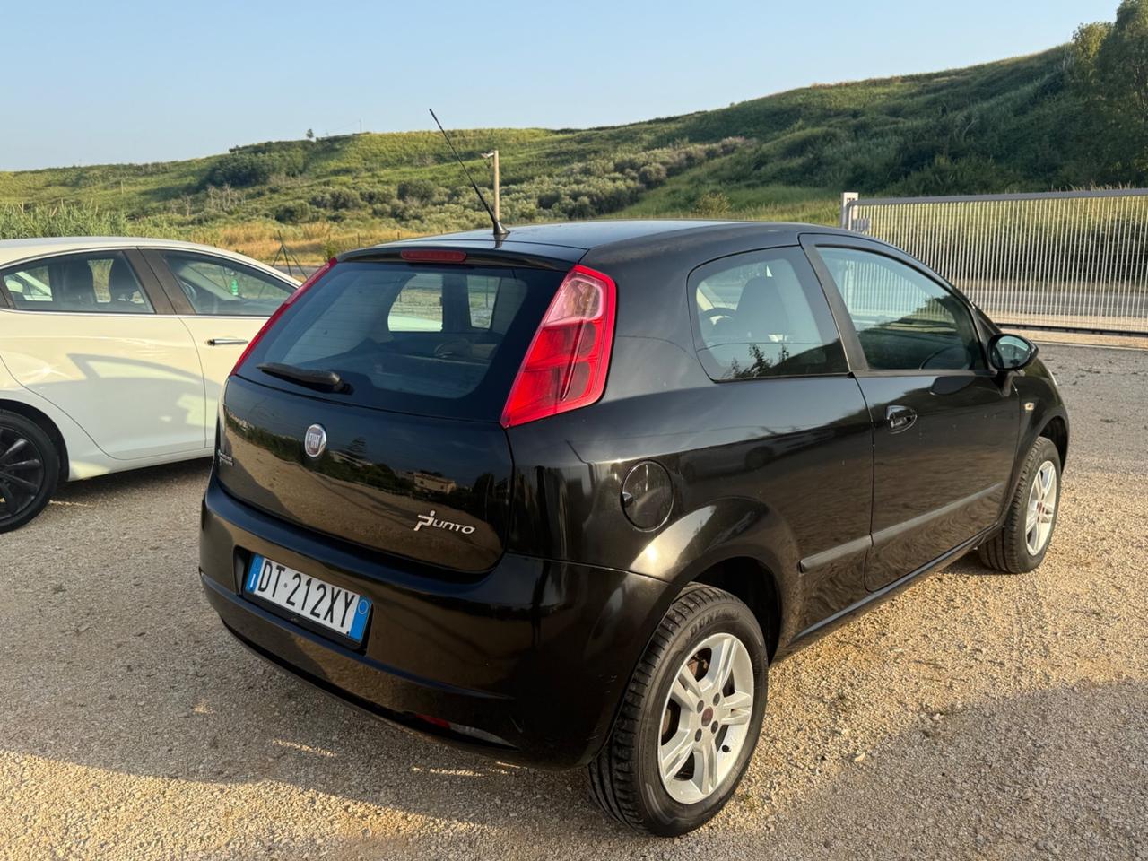Fiat Punto 1.4 Metano 1.999€ PERMUTE