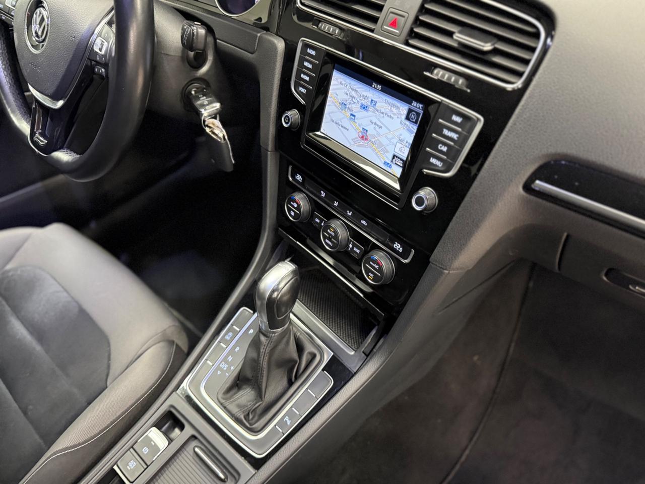 Volkswagen Golf Variant 1.4 TGI DSG Highline BlueMotion