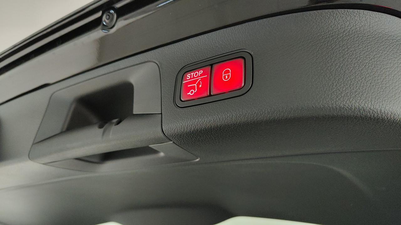Mercedes-Benz GLA 200 d automatic