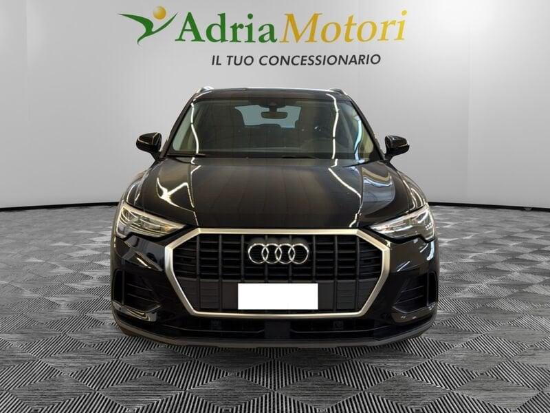 Audi Q3 2.0 35 TDI S Tronic Business