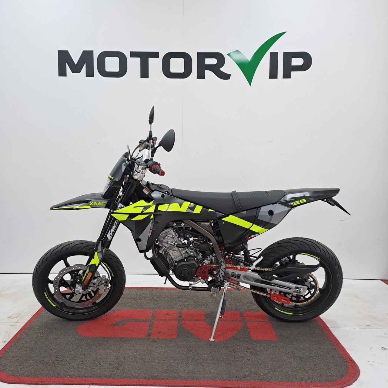 FANTIC MOTARD XMF 125 4T *SUPERPREZZO