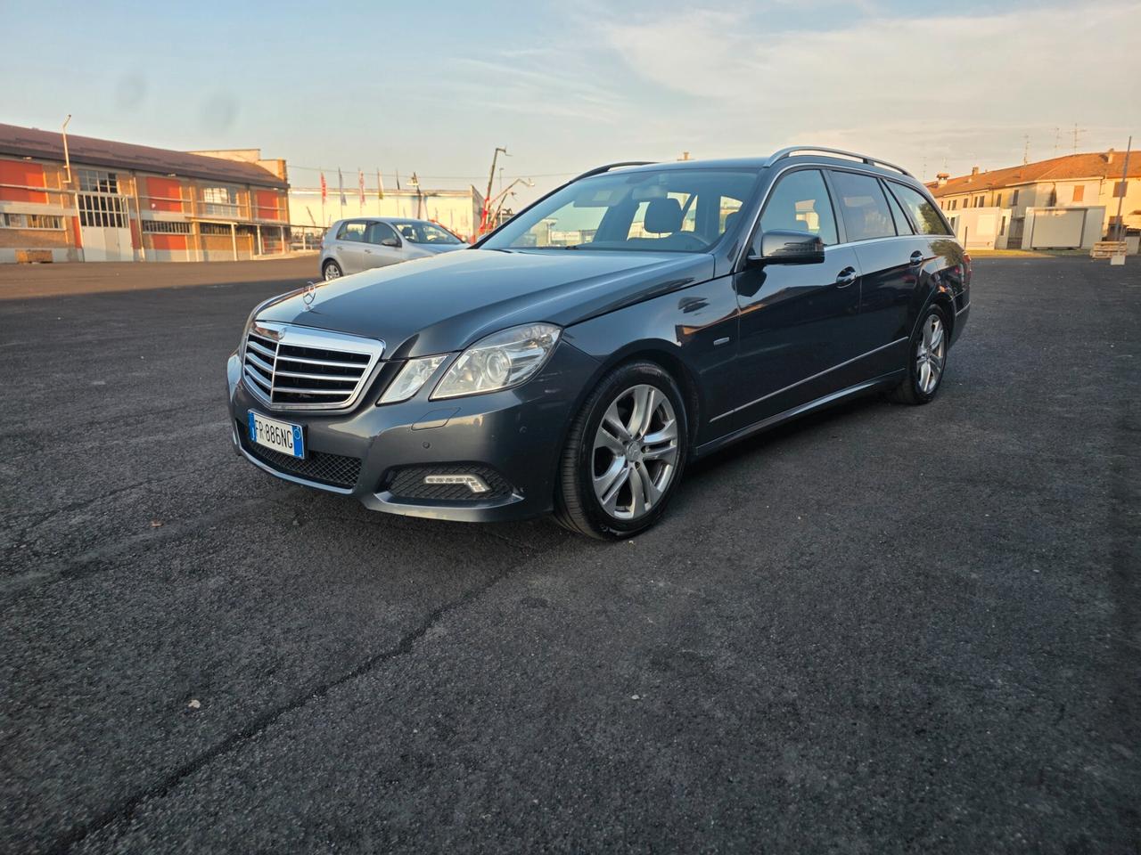 Mercedes-benz E 220 CDI S.W. BlueEFFICIENCY Avantg.AMG