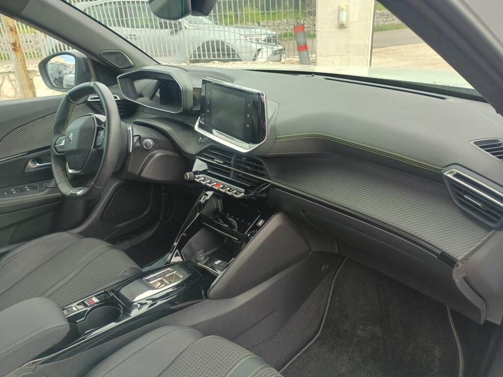 Peugeot 2008 1.5 BlueHDi 130cv EAT8 GT