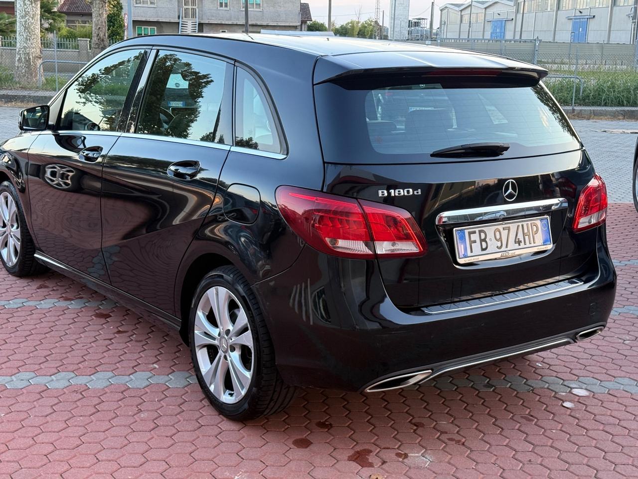 Mercedes-benz B 180 d Executive - Neopatentati