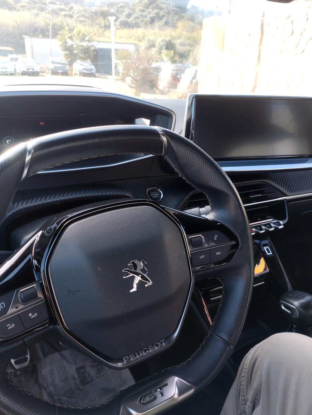 Peugeot 2008 130 cv S&S GT Pack 11/2021
